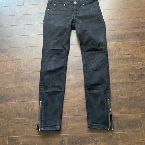 Burberry Brit mid rise Bexton black skinny jeans - Picture 13 of 13